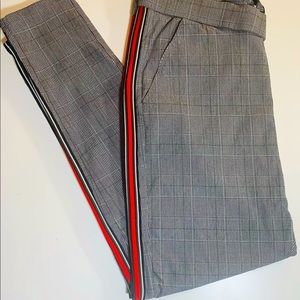 Stretch Plaid Pants with Red Strip